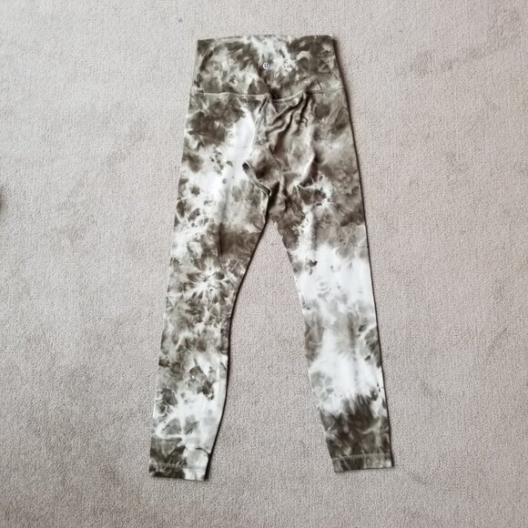 Lululemon Align Pant 25" Diamond Dye Light Sage Army Green Dark Olive, size 4 - Picture 6 of 10